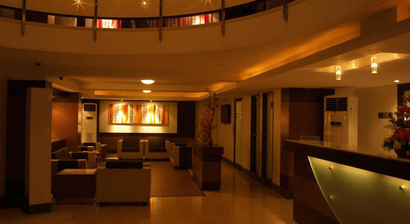 Kapila Business Hotel Pune Exterior foto